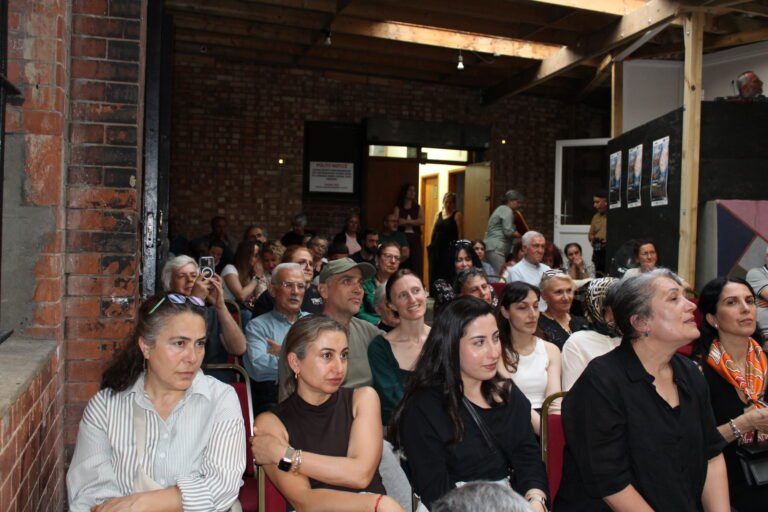 37. Kültür ve Sanat Festivali Kapsamında Londra’da Kültür ve Sanatın Eşsiz Adresi DAY-MER: Muhteşem Sergi ve Müzik Şöleniyle Unutulmaz Bir Gün!